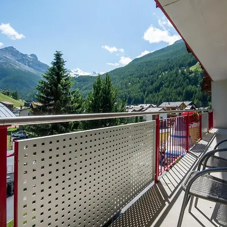 Haus Aurora Appartement-fewo 8-bettwohnung Laggin By Interhome Saas-Grund